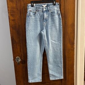 NWT H&M Light Blue High Waisted Straight Legs Jeans Size 8
